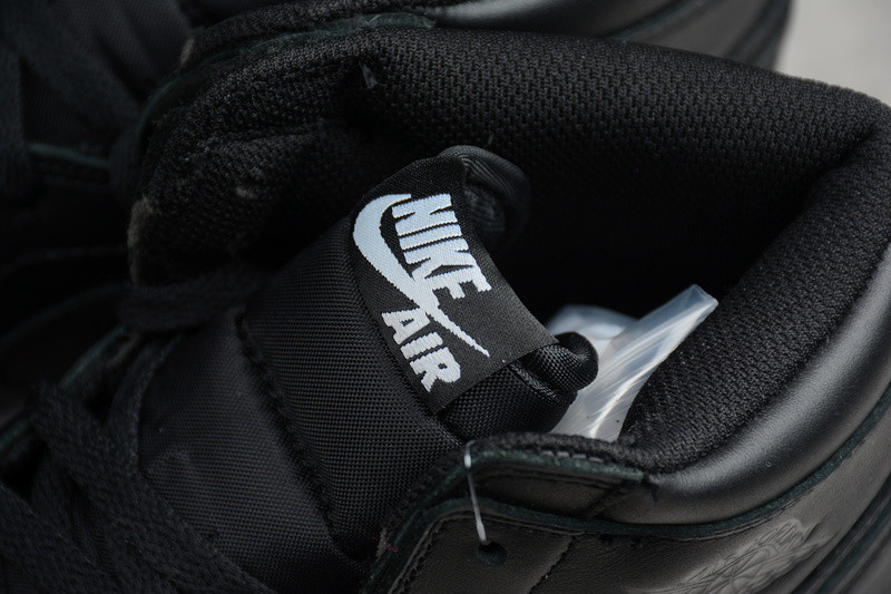 Air Jordan 1 Retro OG “Cyber Monday” black  555088-006