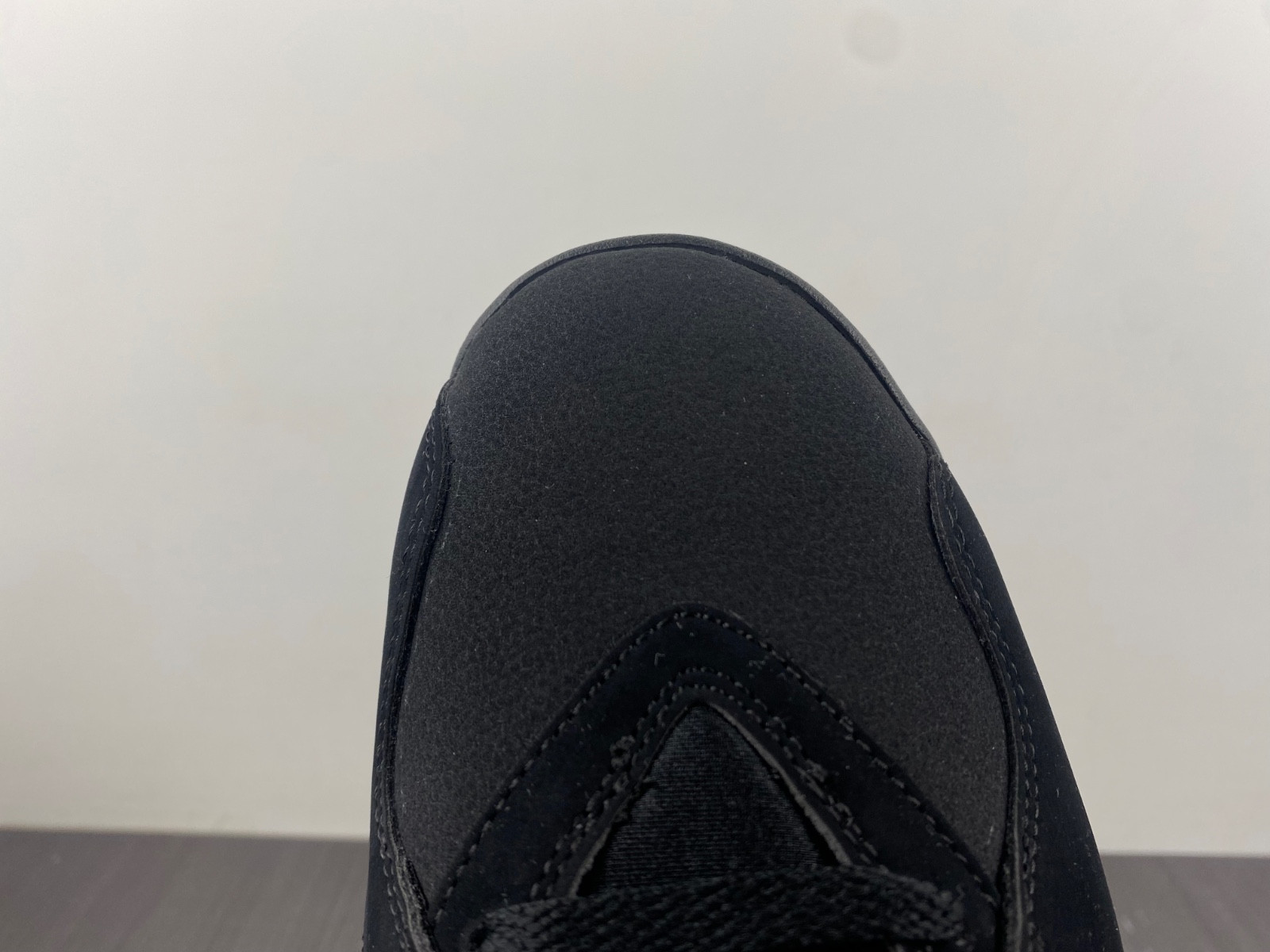 Air Jordan 8 “Playoffs” 305381-062