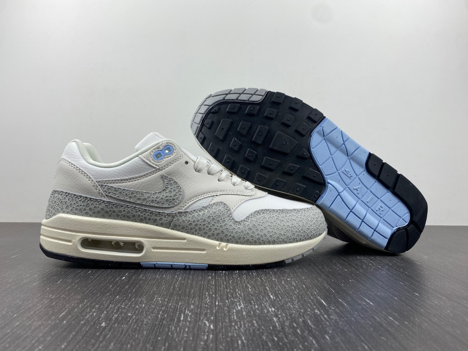 Nike Air Max 1 ’87 WMNS “Safari” FB5059-100