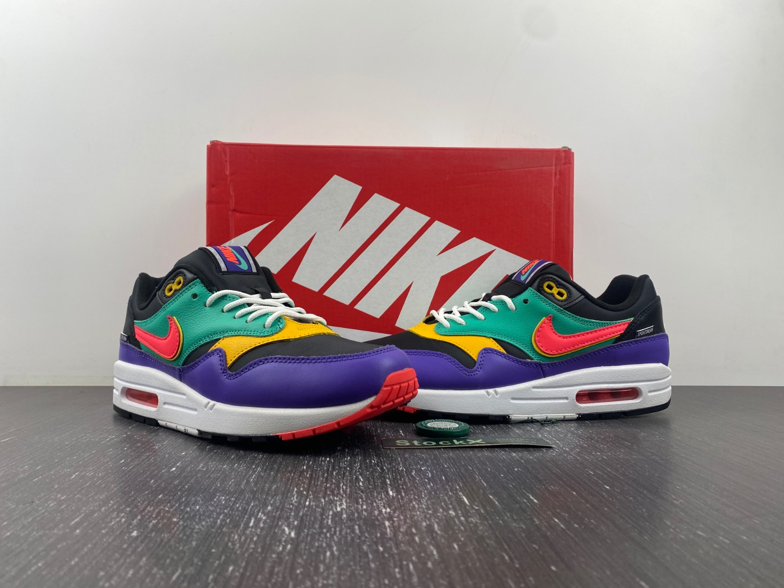 Nike Air Max 1 SE AO1021-023