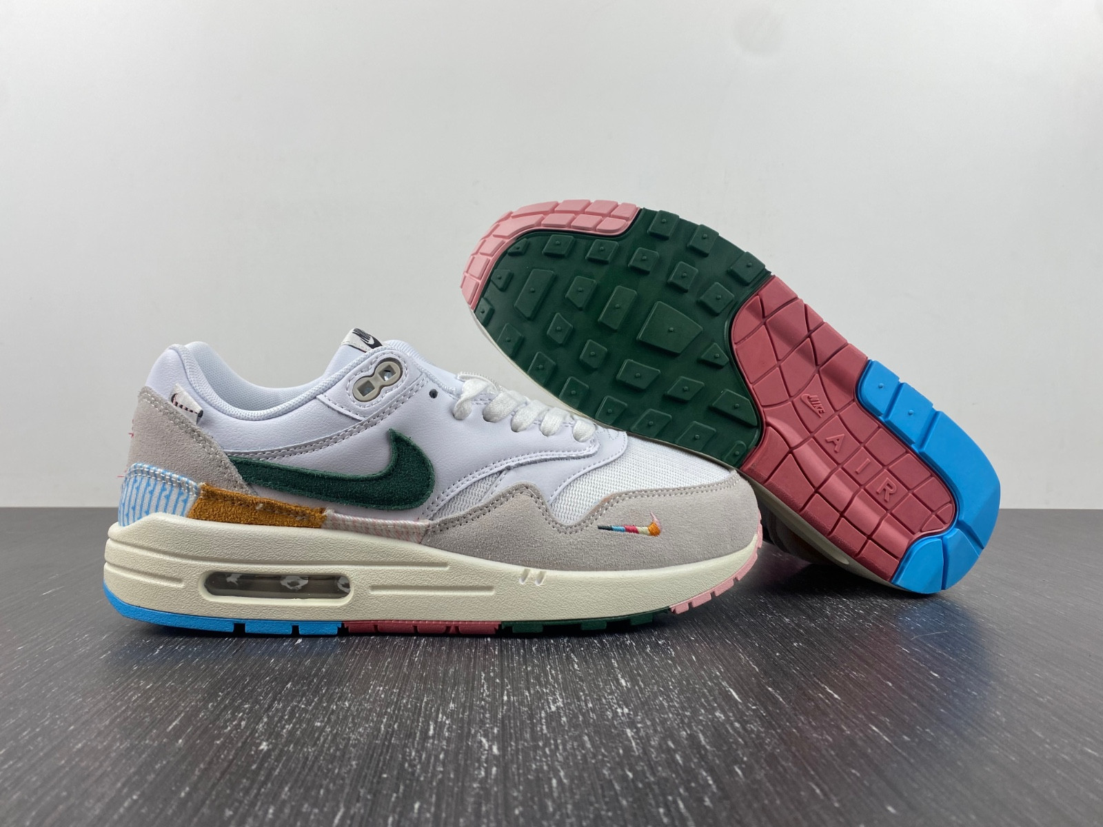 Nike Air Max 1 WMNS “All Petals United” FQ0256-131