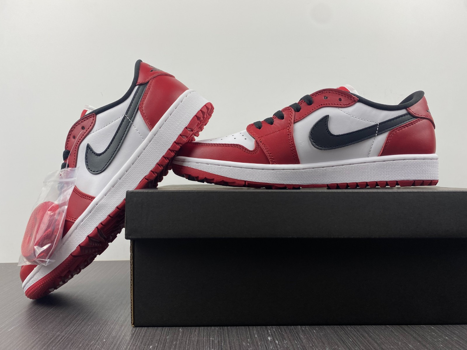 Air Jordan 1 Low Golf “Chicago” DD9315-600
