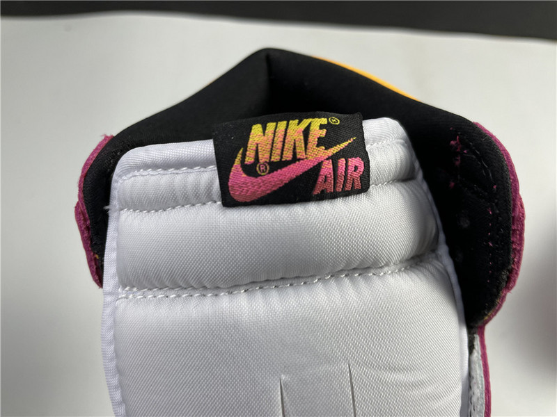 Air Jordan Retro 1 High OG “Light Fusion Red” 555088-603