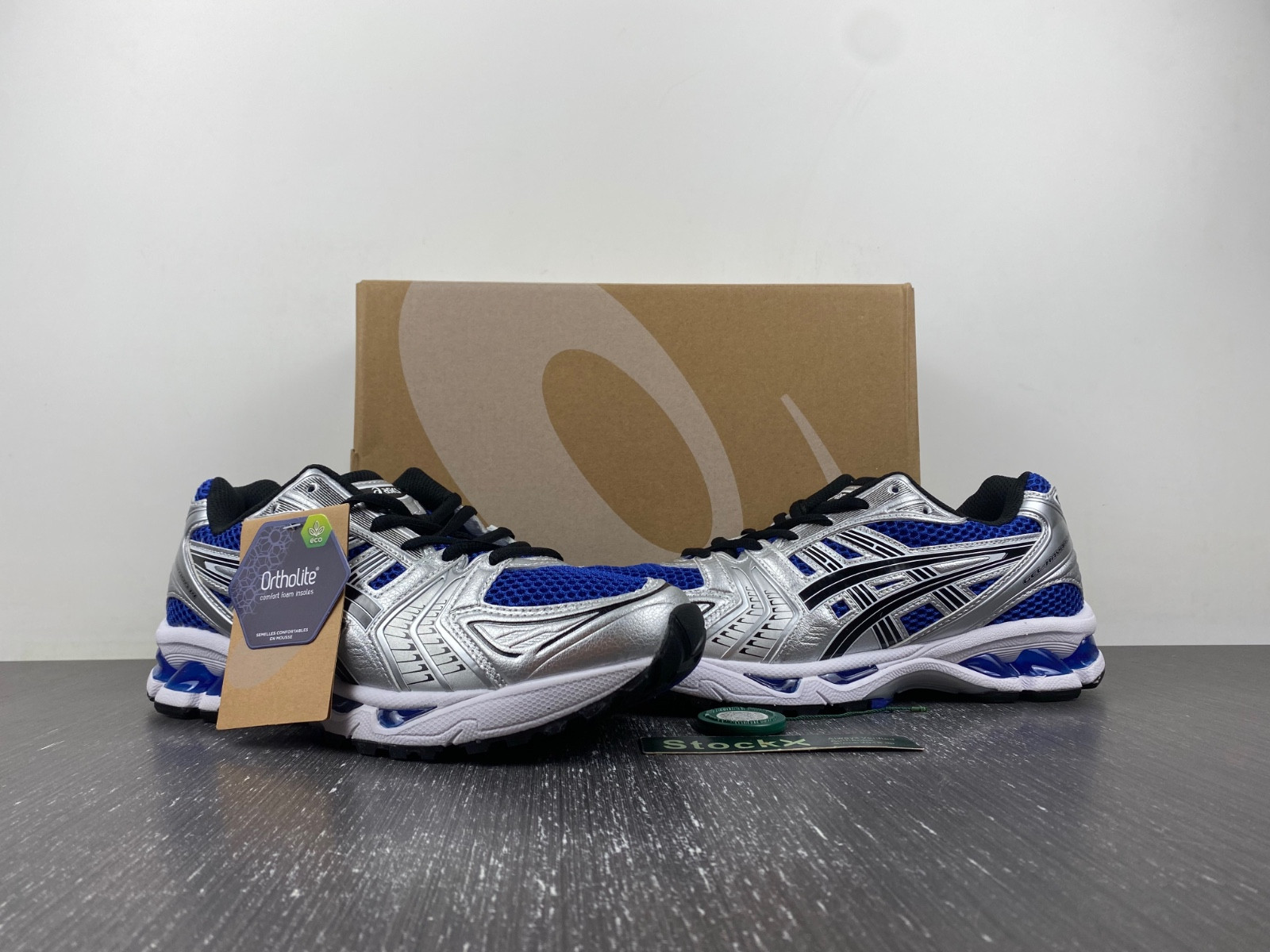 As*ic*s gel-kayano 14 1201a019-401
