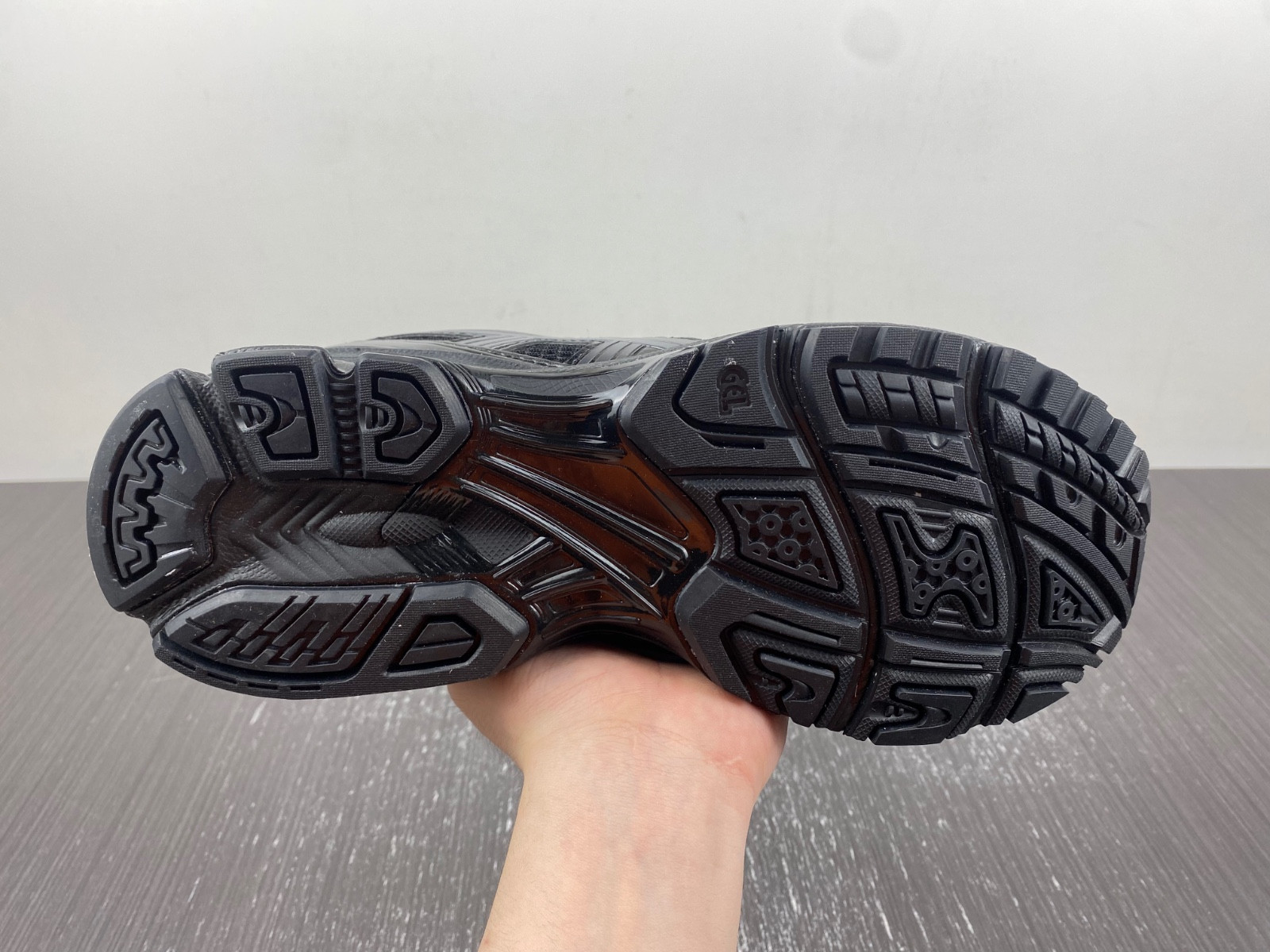 As*ic*s gel-kayano 14 1201a019-001