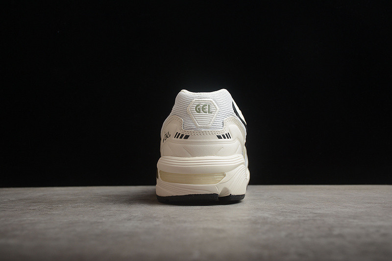 As*ic*s gel-1090 1203a243-028