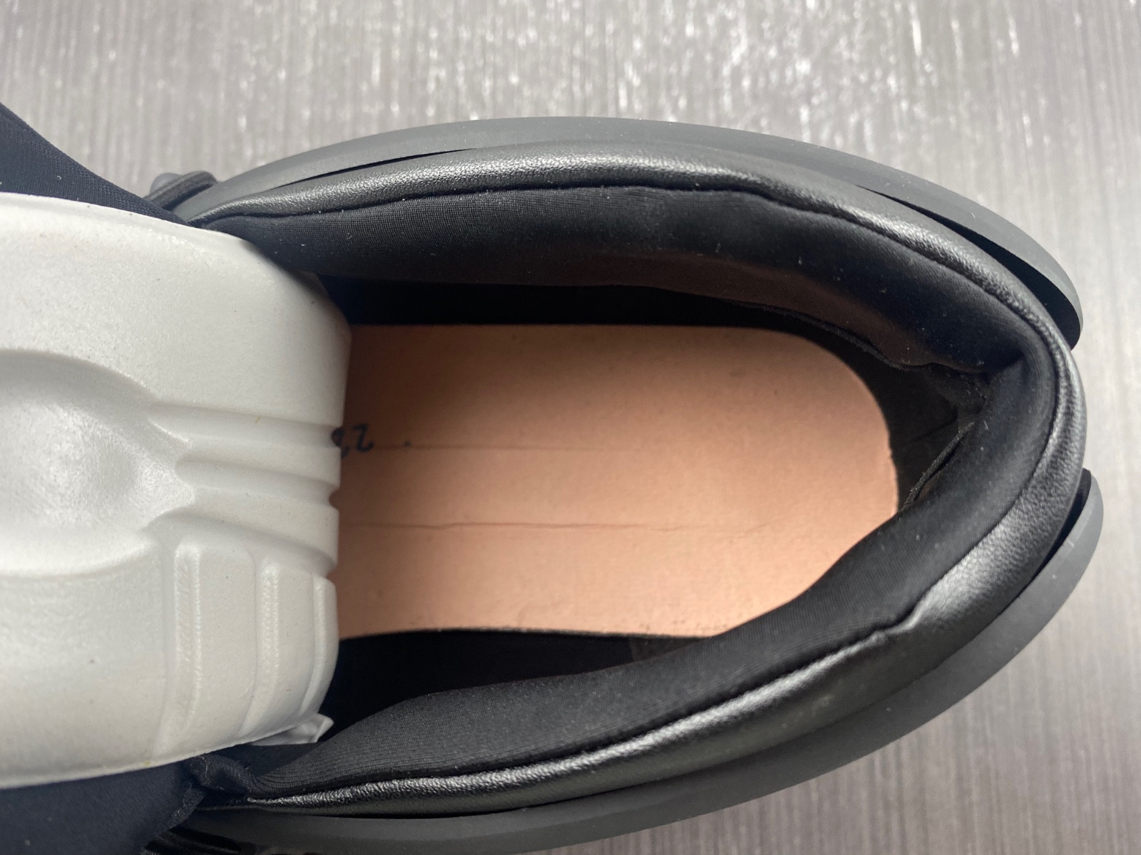 BALMAIN Black BLM1129