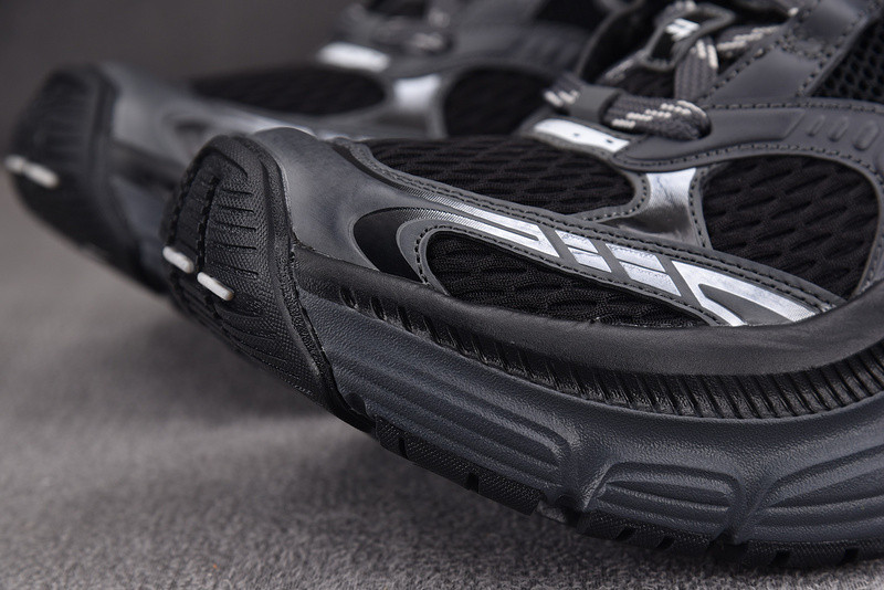 Ba*len*cia*ga sneaker 815859 w2mv2 1012