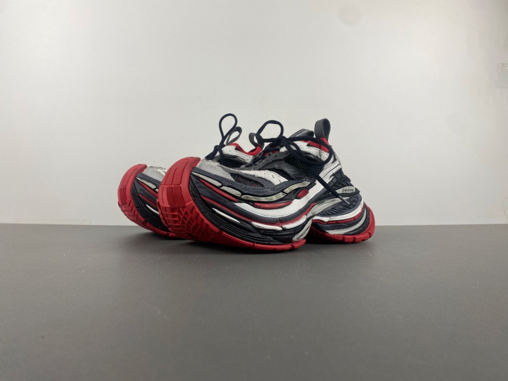 Balenciaga Sneaker 821137 WPLTF 1160