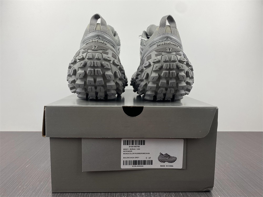 Ba*len*cia*ga blc0825