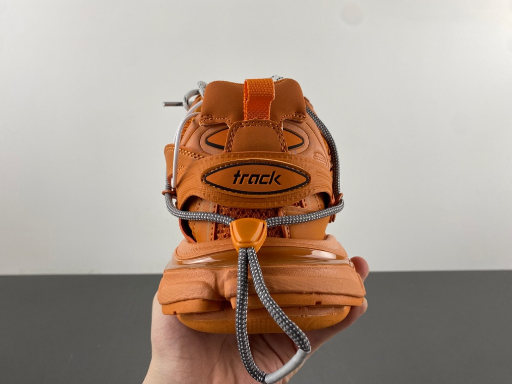 Balenciaga track 800592 WTRHK 7000