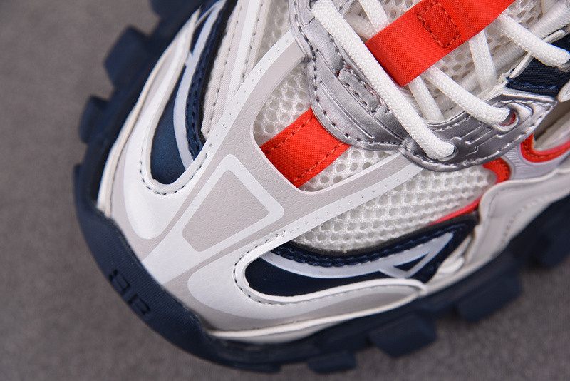 BLCG Track 2.0 568614-W3AE2-1248