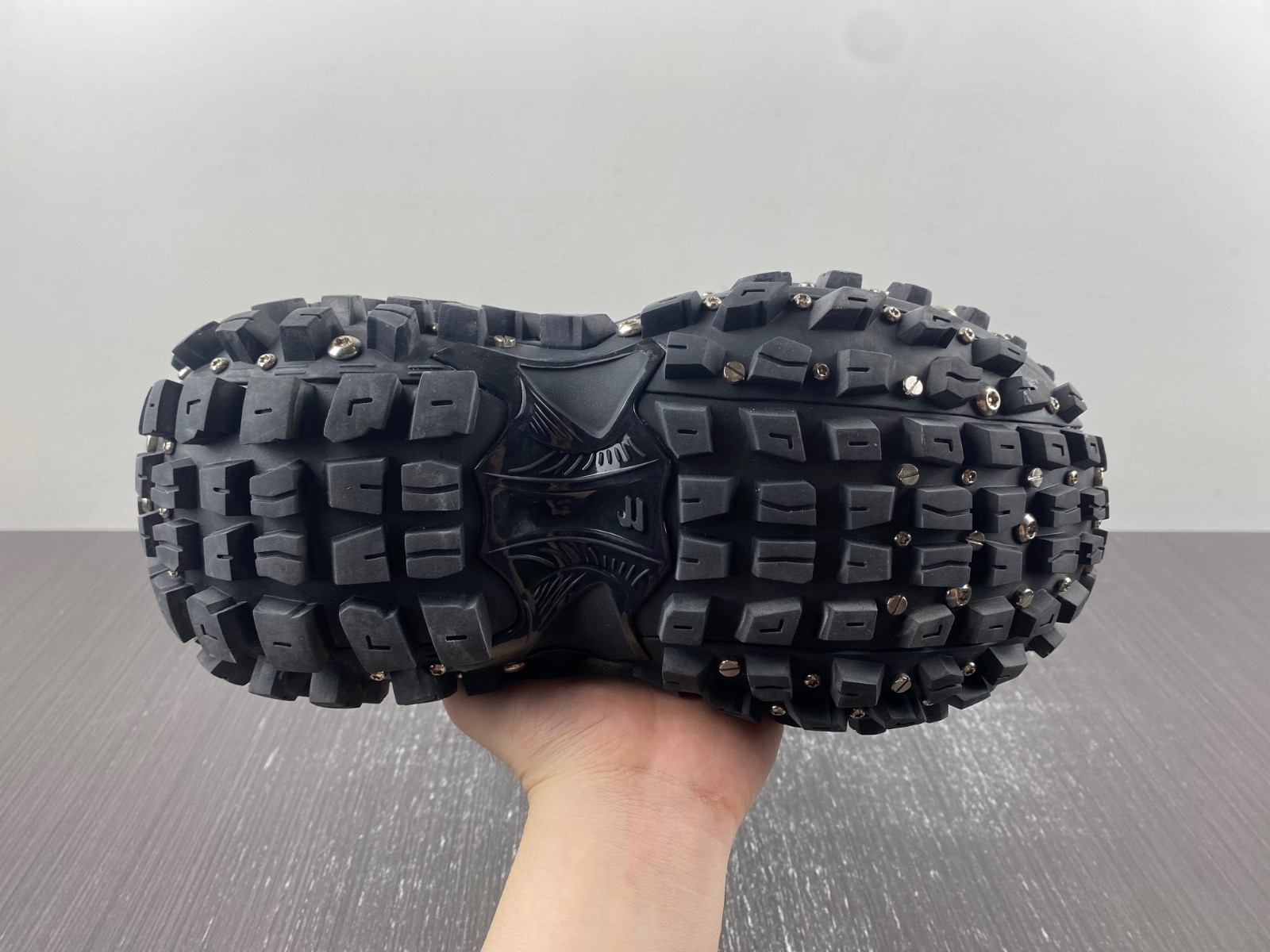 Ba*len*cia*ga 685613 w2rad 1081