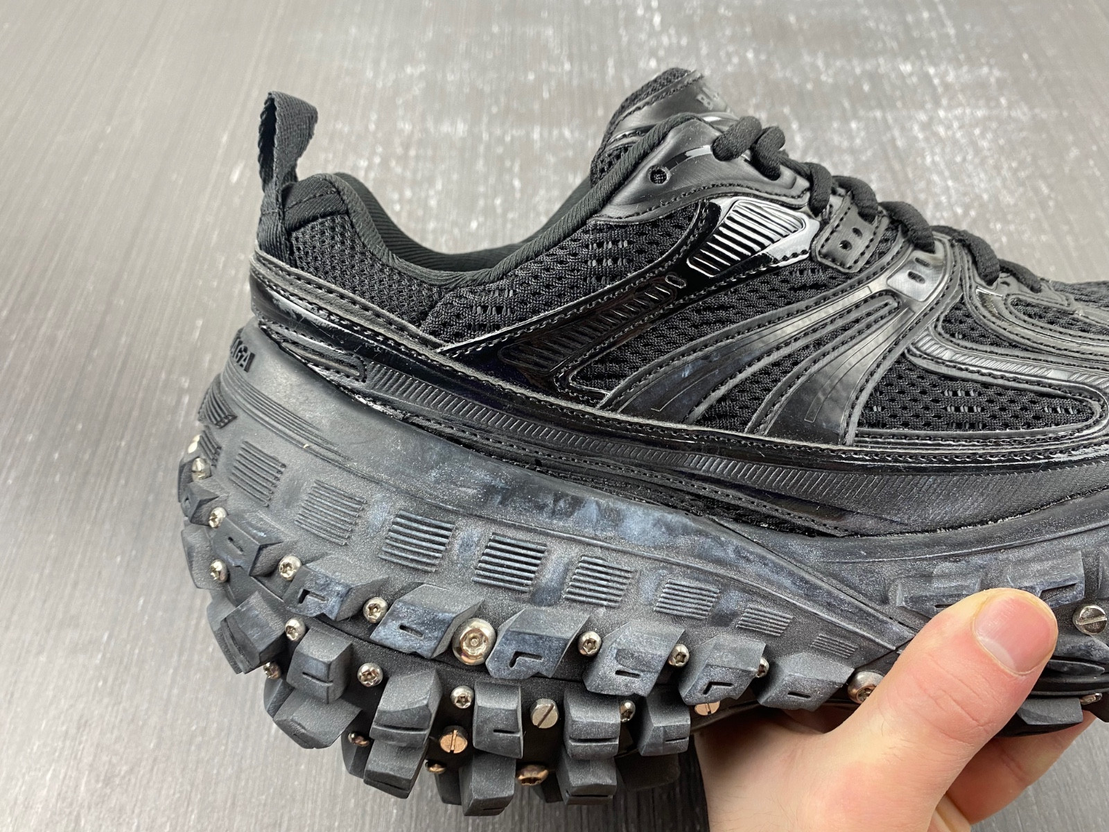 Ba*len*cia*ga 685613 w2rad 1081