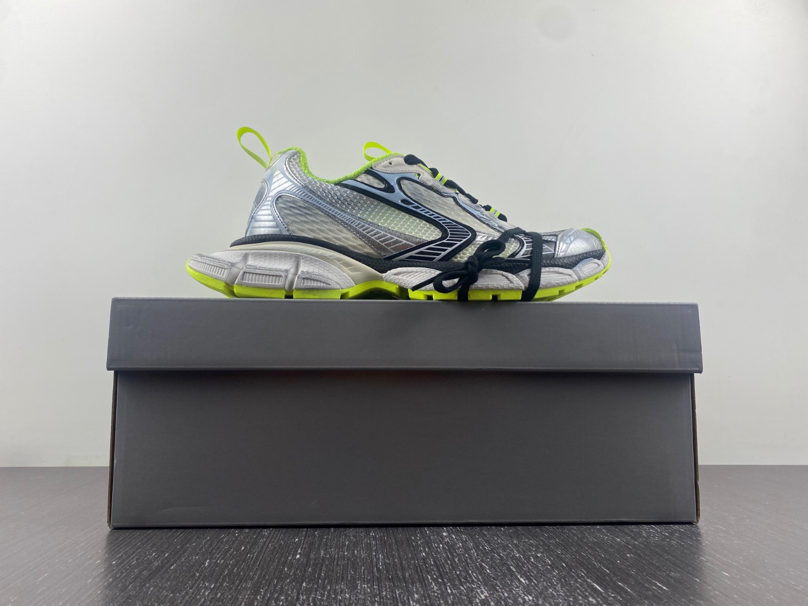 Ba*len*cia*ga 3xl  734734 w3xl6 9031