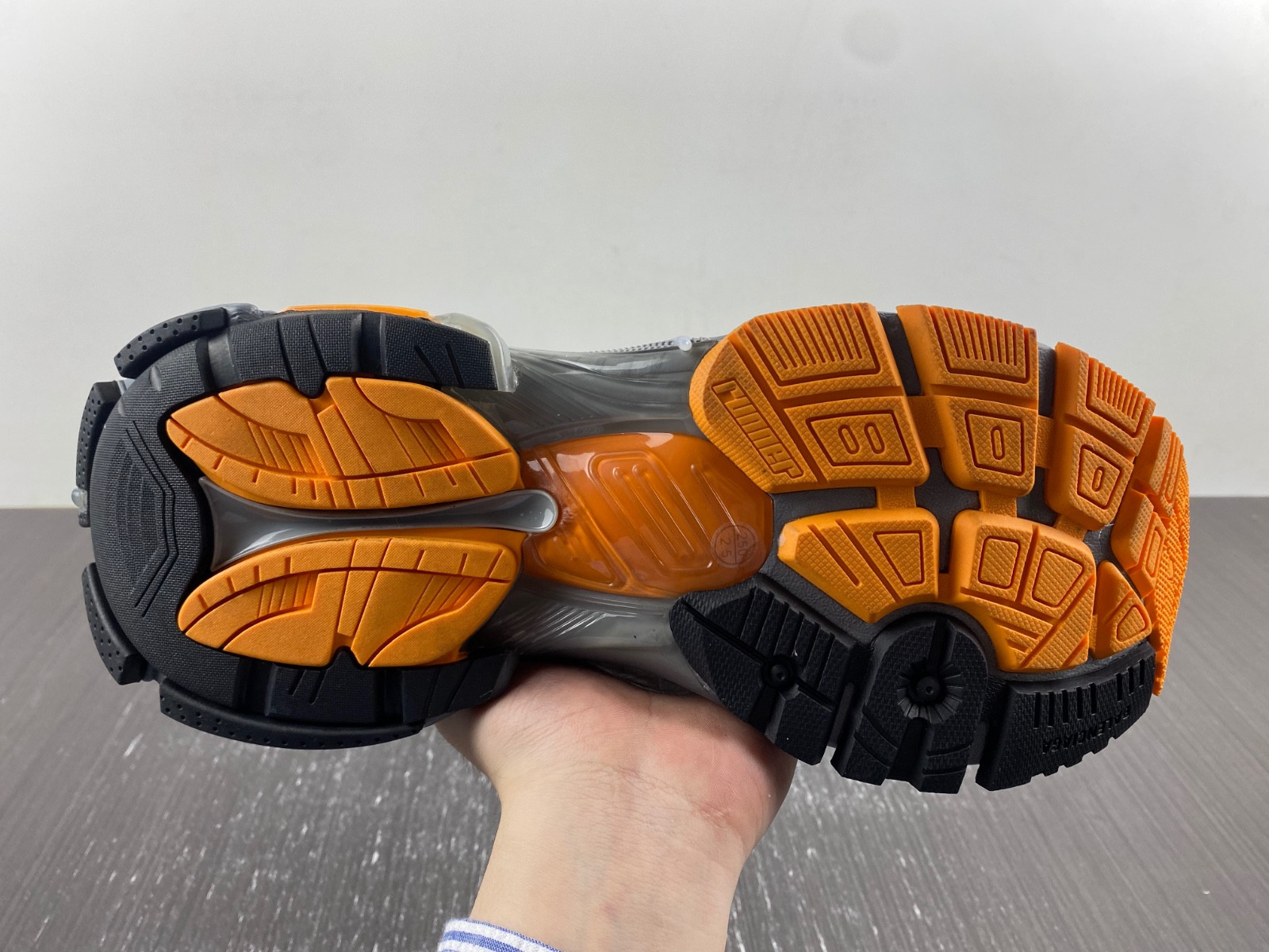 Ba*len*cia*ga runner 772774-w3rny-4018