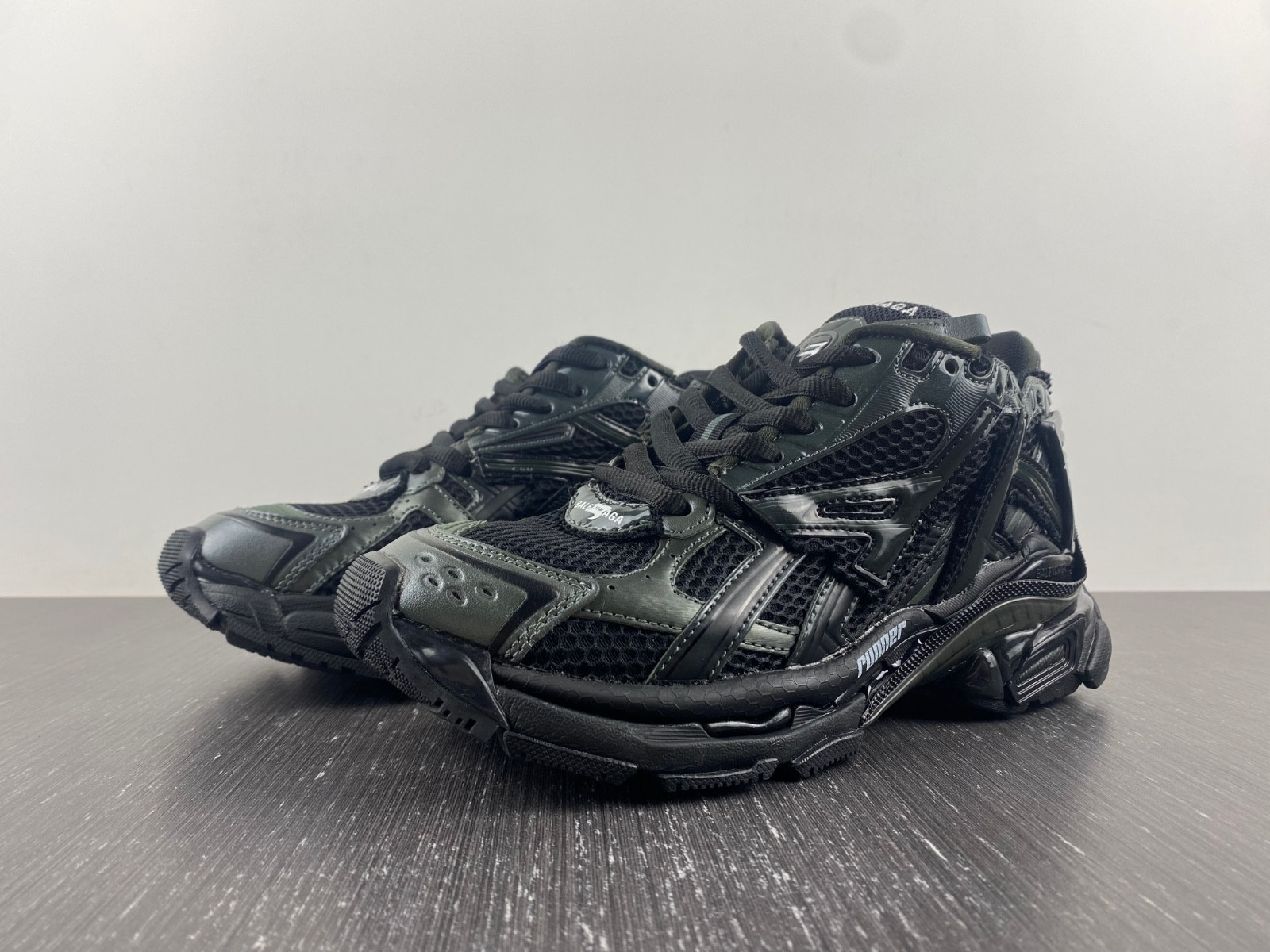 Ba*len*cia*ga runner 656063 w3rb6 1266