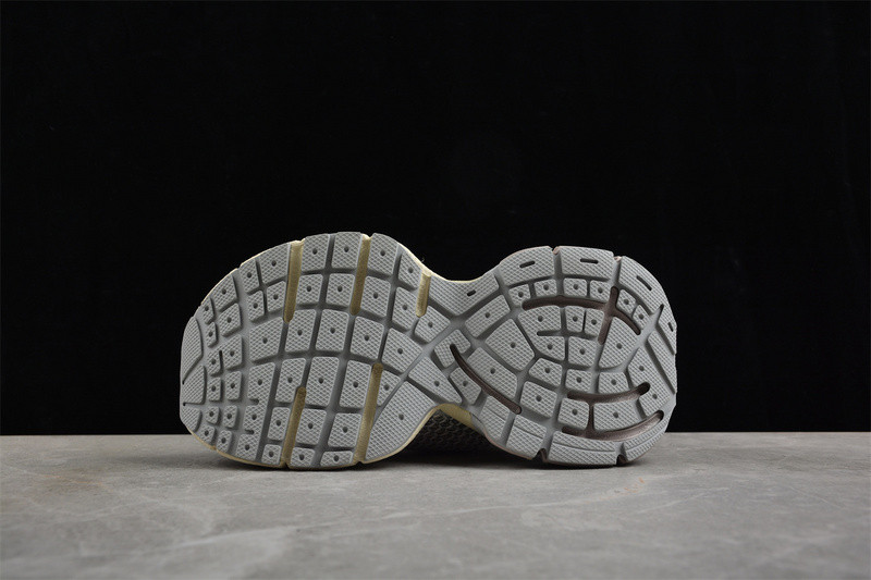 Ba*len*cia*ga phantom sneaker w3xfn 9191