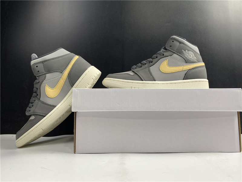 Air Jordan 1 Mid Grey Onyx (W) BQ6472-020