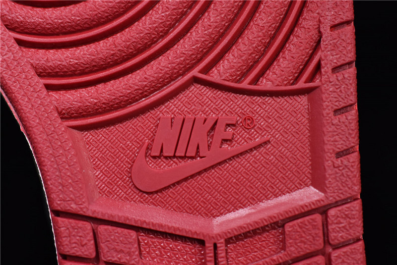 Air Jordan 1 Retro High OG NRG “Not For Resale” Varsity Red 861428-106