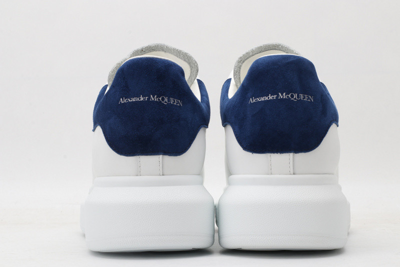 Alexander McQueen Sneakers 587691WHX12K9086