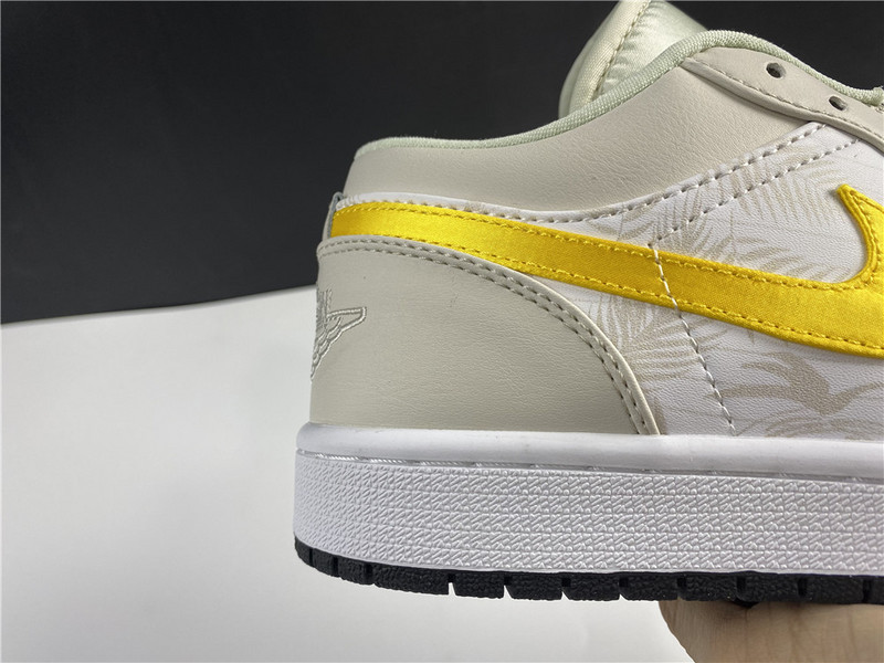 Air Jordan 1 Low  Palm Tree CK3022-107