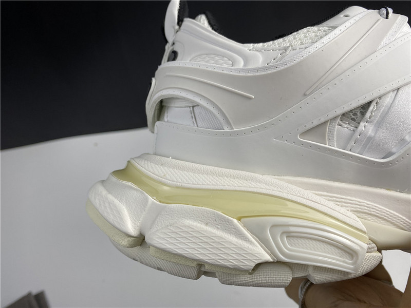 BLCG Track 3.0 542023-W3AC1-9010