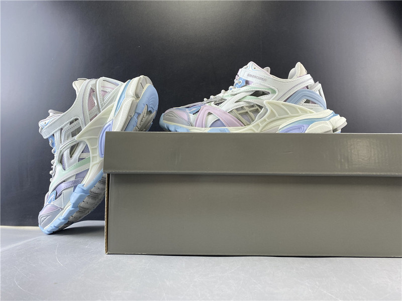 BLCG Track 2.0 568615-W2GN3-9045