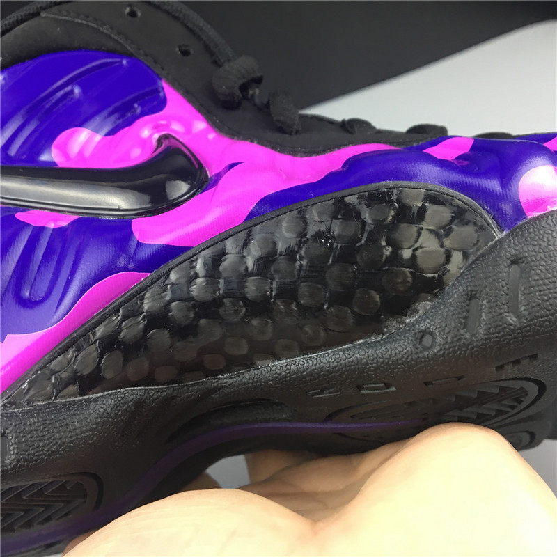 Nike Air Foamposite Pro Purple Camo 624041-012