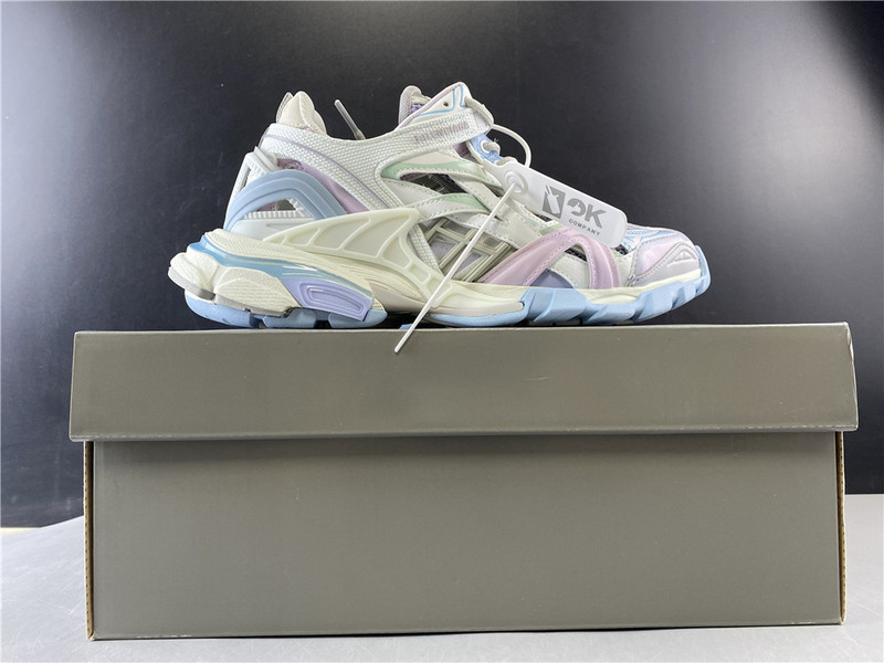 BLCG Track 2.0 568615-W2GN3-9045