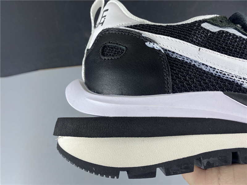 Sacai x Nike Pegasus VaporFly SP CI9928-001