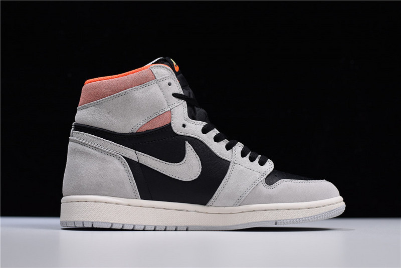 Air Jordan 1 Retro High OG “Neutral Grey” 555088-018
