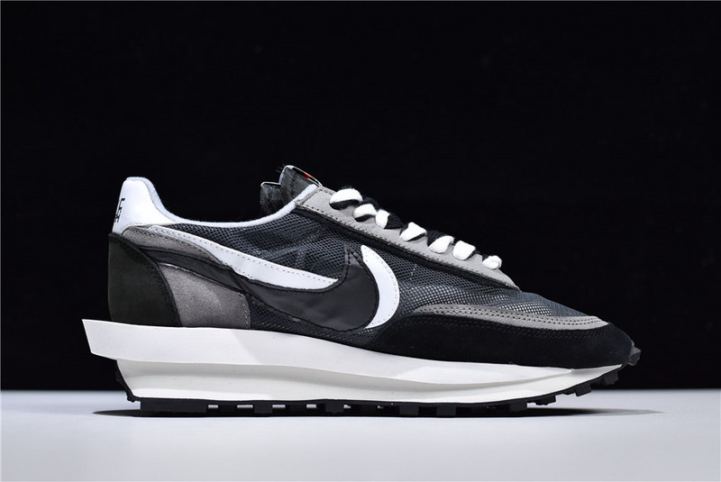 Sacai X Nike LD Waffle 