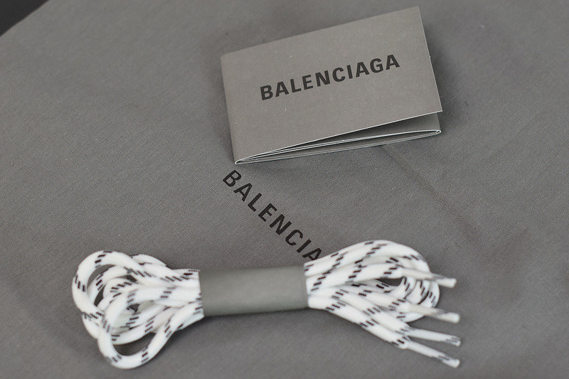 BLCG Triple S 544351-W090H-7085