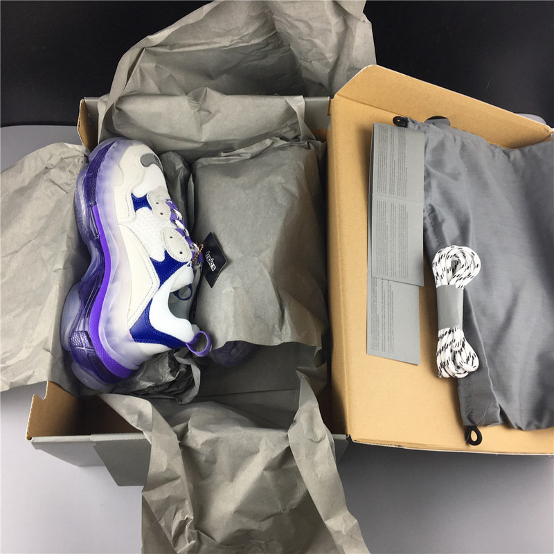 BLCG Triple S 544351-W09E1-1322