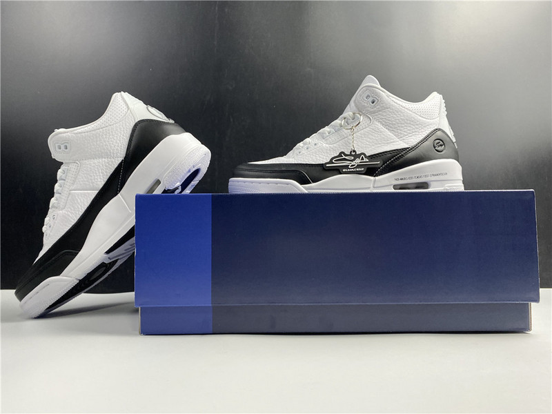 Fragment x Air Jordan 3 SP White Black DA3595-100