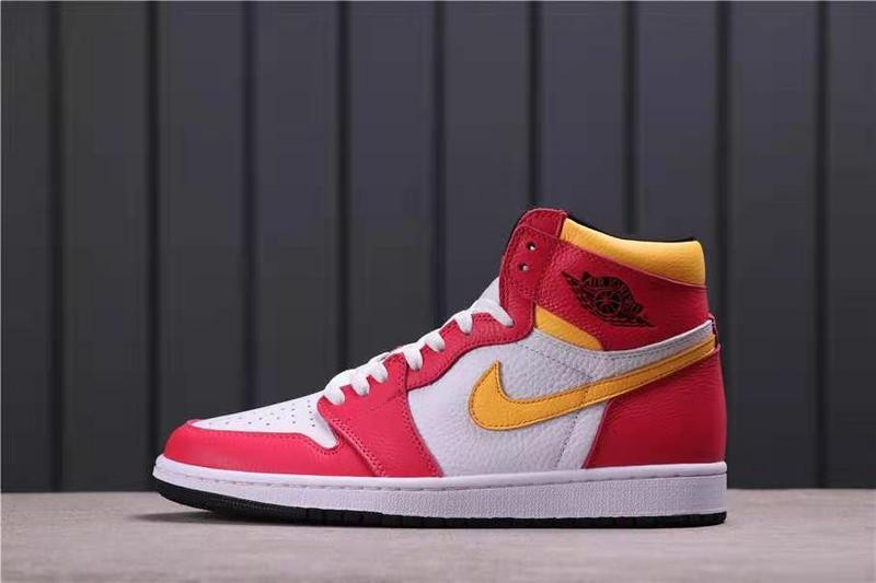 Air Jordan Retro 1 High OG “Light Fusion Red” 555088-603
