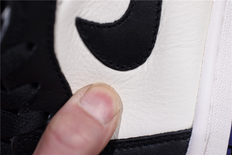 Air Jordan 1 Court Purple 555088-501