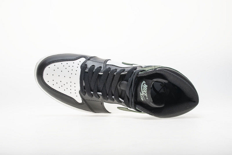 Air Jordan 1 Retro High OG “Clay Green” 555088-135