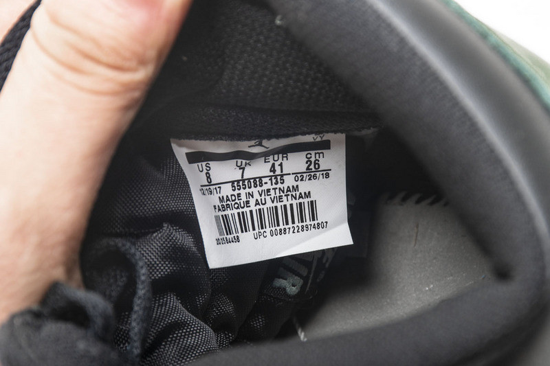 Air Jordan 1 Retro High OG “Clay Green” 555088-135