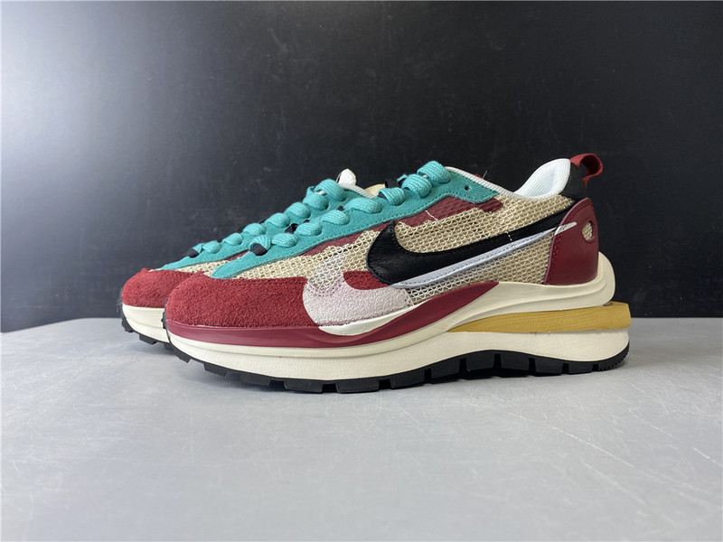 Sacai x Nike Pegasus VaporFly SP CI9928-301