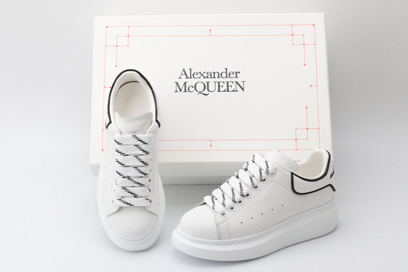 MQ Sneakers