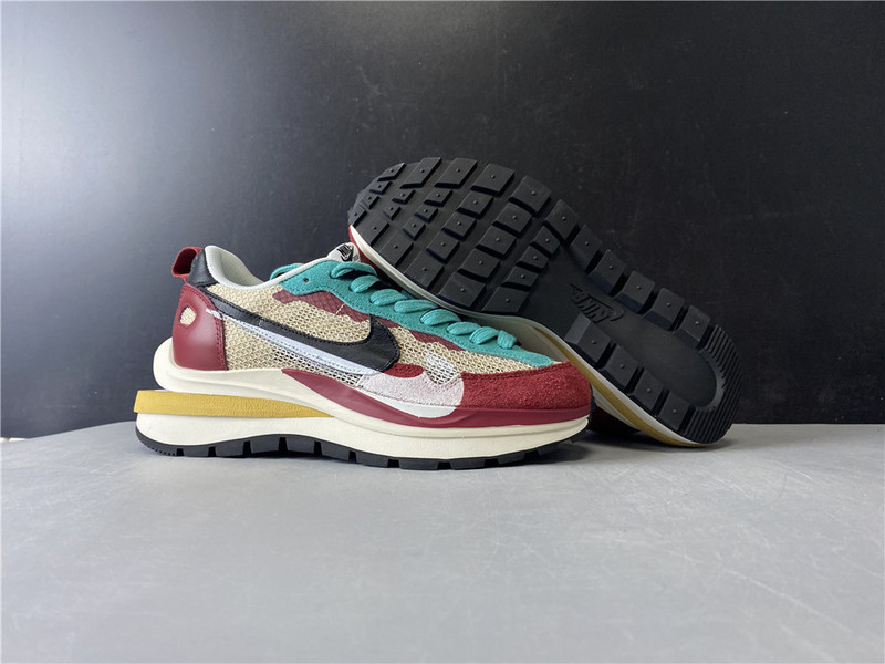 Sacai x Nike Pegasus VaporFly SP CI9928-301