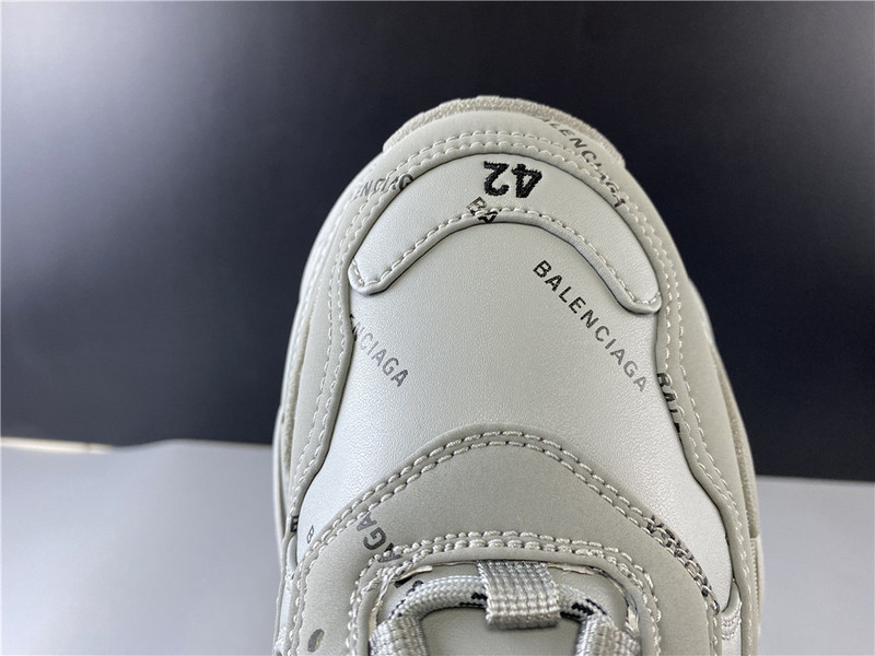 BLCG Triple S 536737-W2FA1-1210