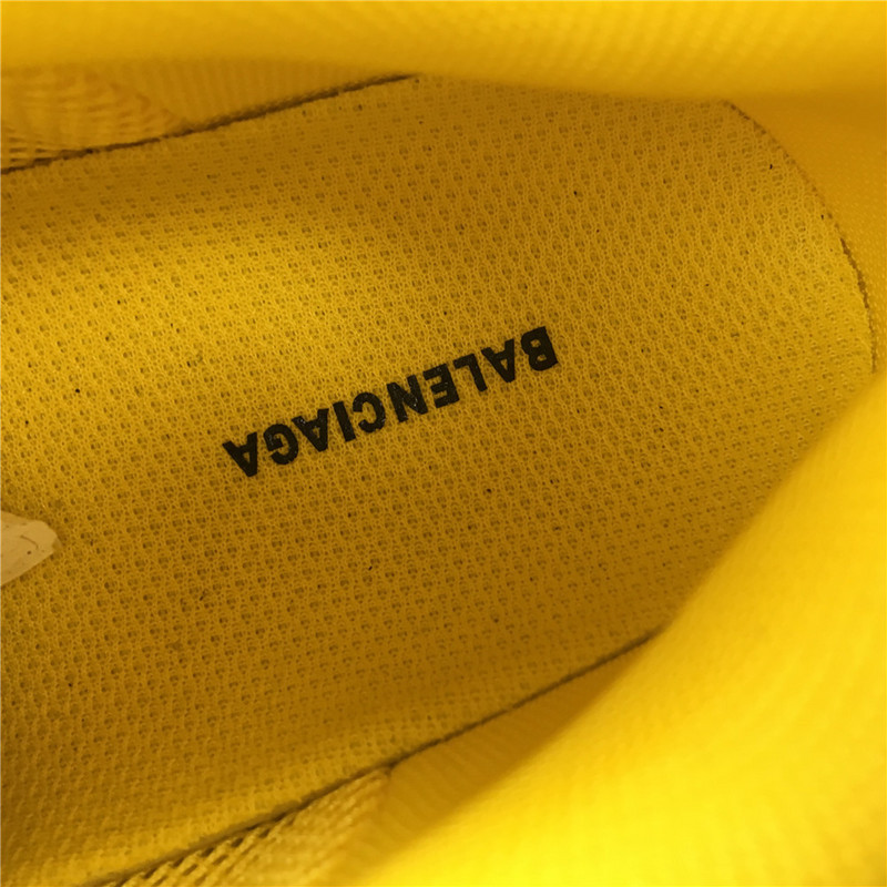 BLCG Triple S Clear Sole Yellow 524036 W09OH 1298