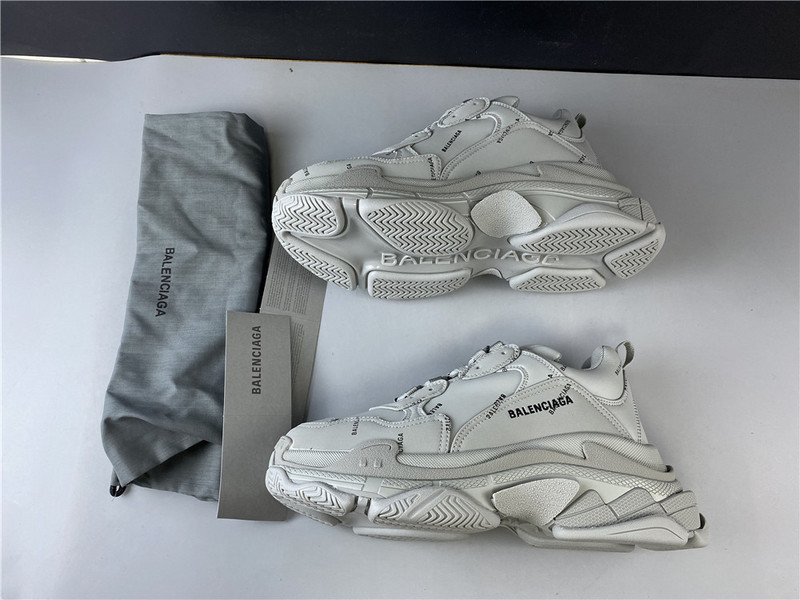 BLCG Triple S 536737-W2FA1-1210