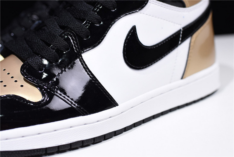 Air Jordan 1 Retro High Glod Toe 861428-007