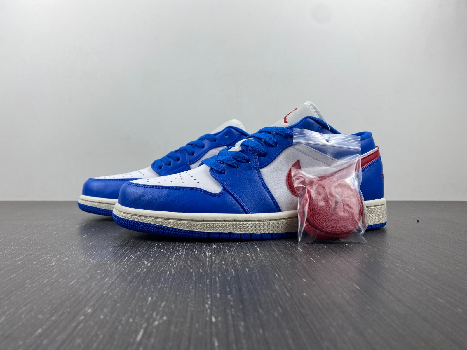 Air Jordan 1 Low “Sport Blue” DC0774-416