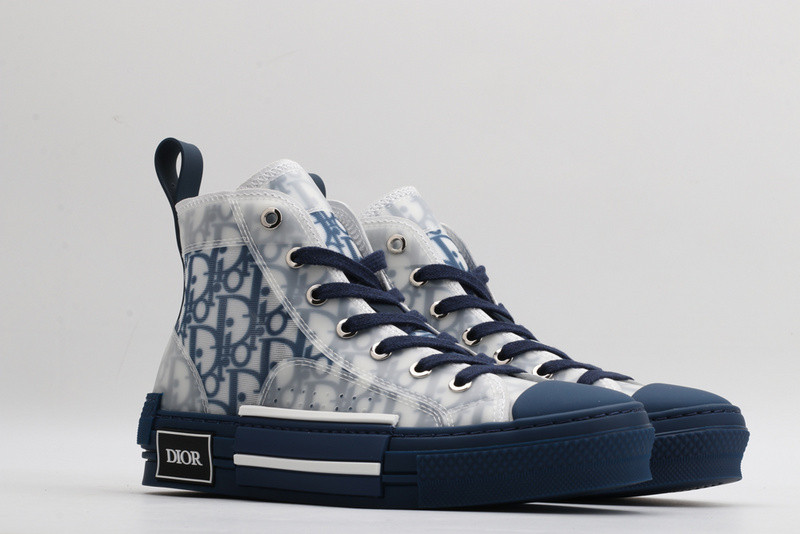 DR B23 High Top Sneaker