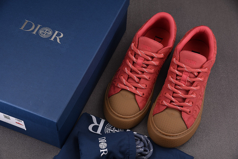 DR B33 Sneaker